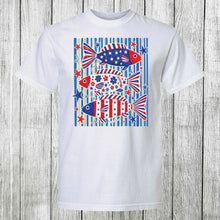 Load image into Gallery viewer, Girls 'Round Here Patriotic Fish
