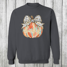 Load image into Gallery viewer, Daydream Tees Thankful Pumpkin
